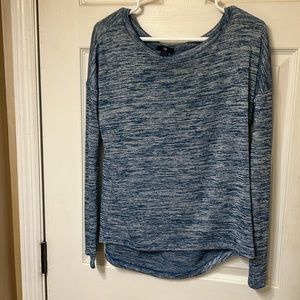 GAP Long Sleeve Tshirt
